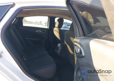 2015 Chrysler 200 Limited z USA, uszkodzony, nr VIN 1C3CCCAB9FN675318